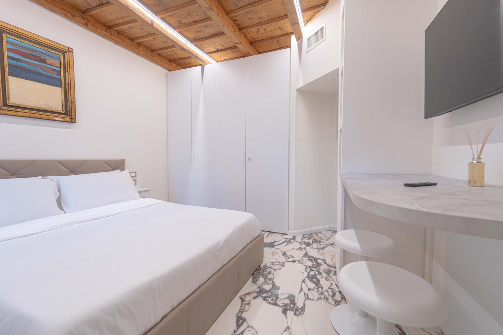 Brera Luxury Apt Милан Экстерьер фото